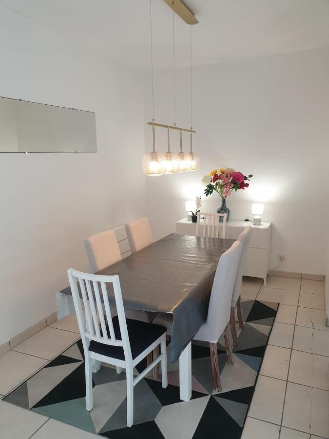 Maison 150M2 Jardin A Louer En Entier, Bordeaux Centre Chartrons, 3 Chambres 3 Salles De Bains 1 Canape-Lit Llllnumero De Telephone Dans L'Annonce Si Questionlll Екстер'єр фото